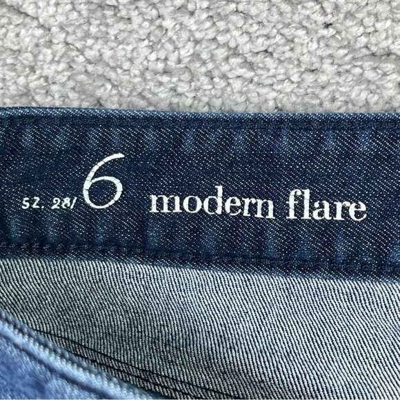 Loft Jeans Women's 6 Blue Modern Flare Low Rise Dark Denim Stretch - Picture 6 of 13